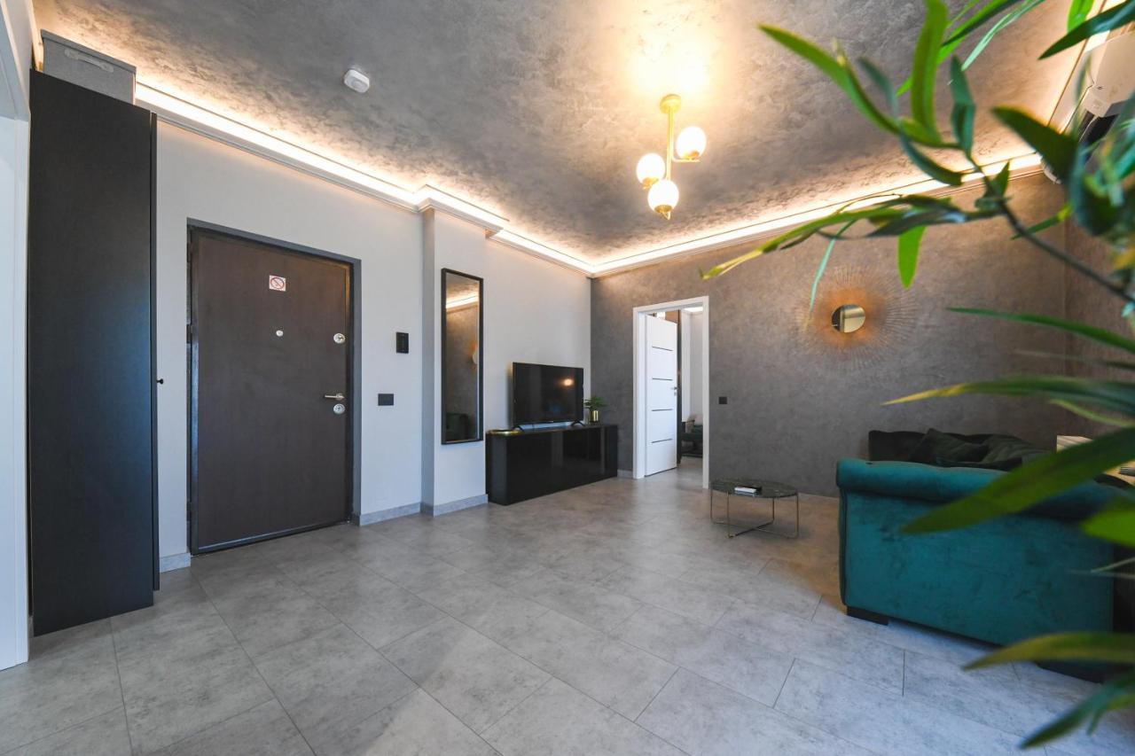 Panoramic Apartment With Terrace Cluj-Napoca Ngoại thất bức ảnh