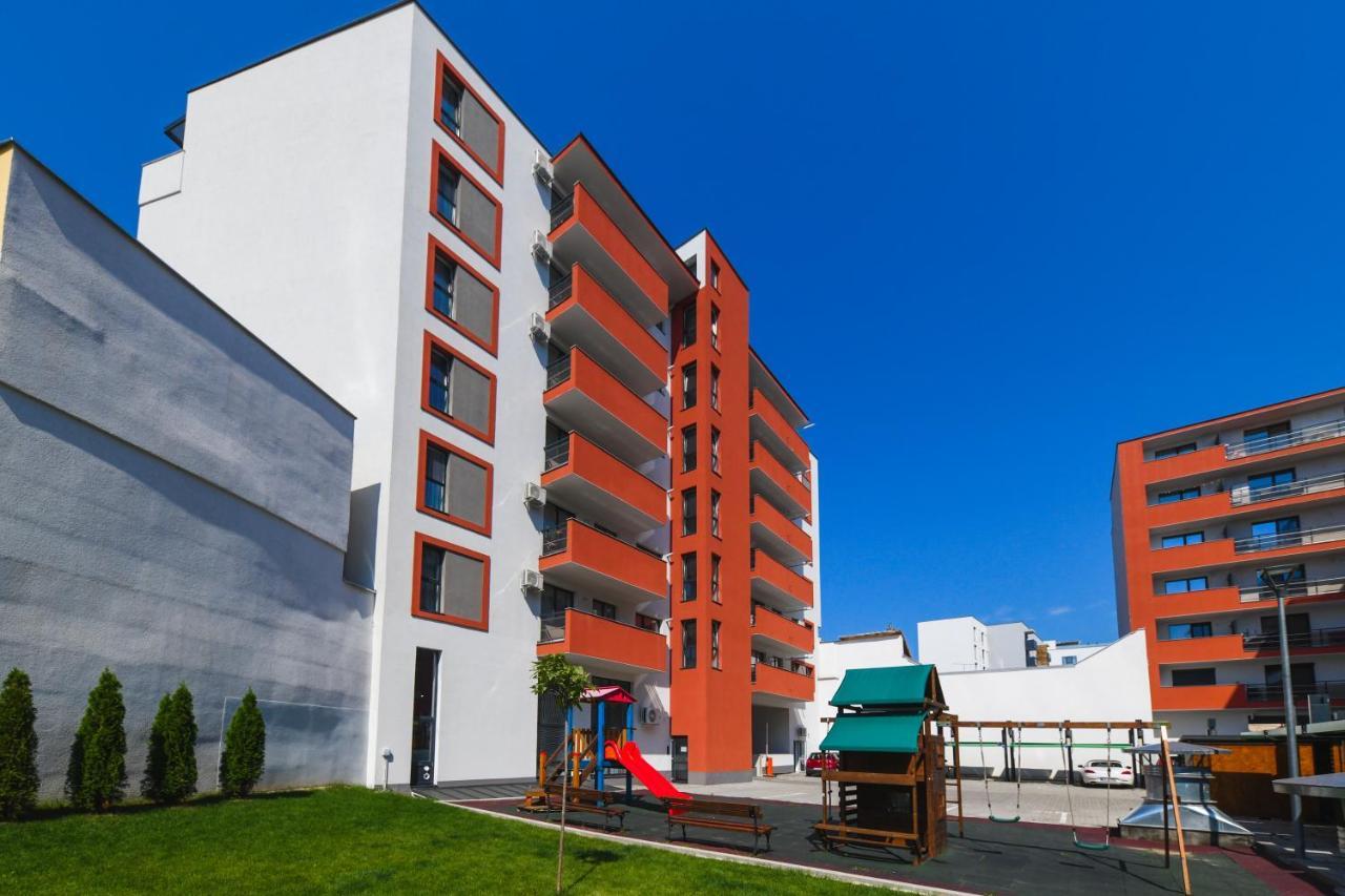 Panoramic Apartment With Terrace Cluj-Napoca Ngoại thất bức ảnh