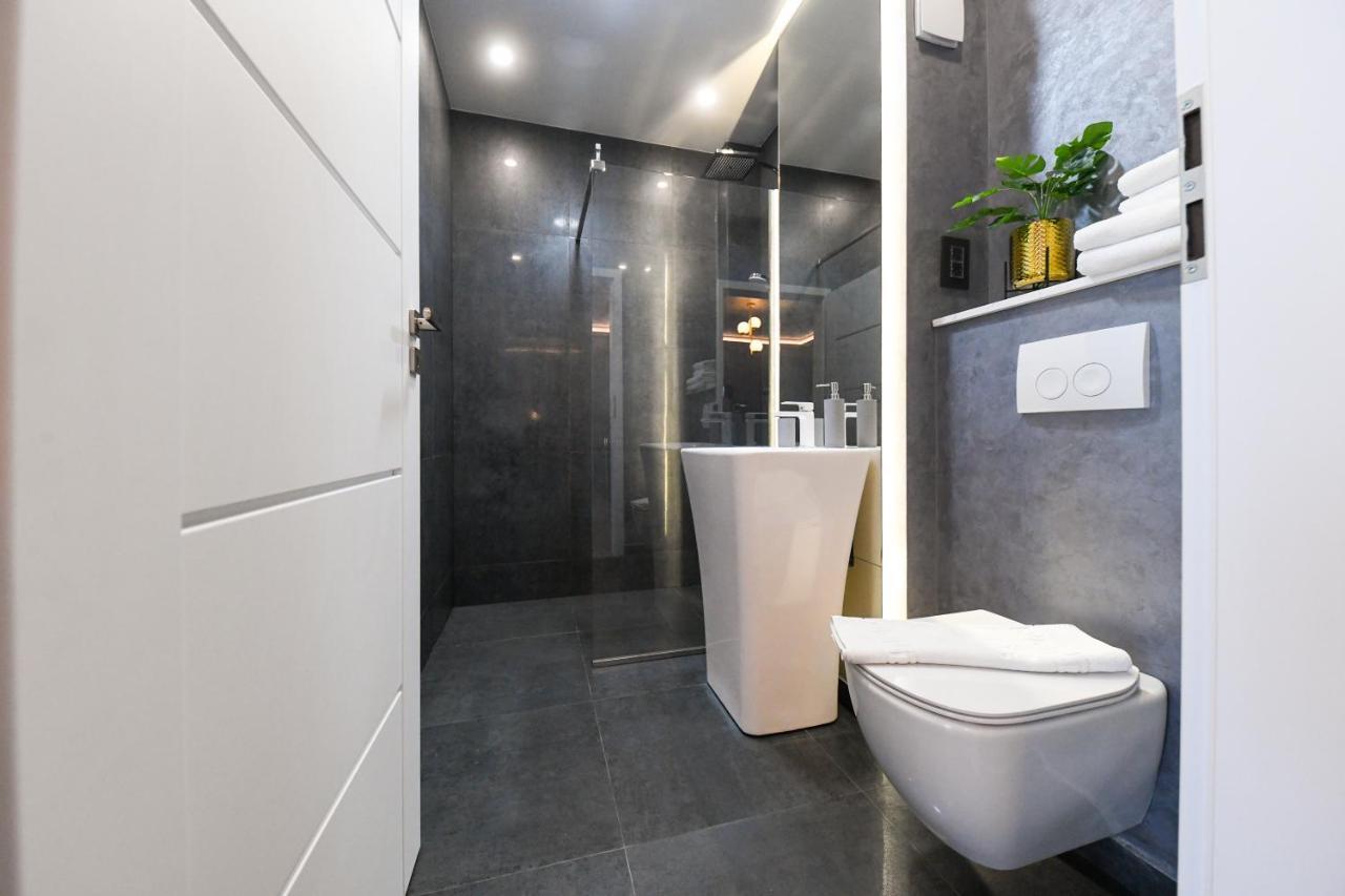 Panoramic Apartment With Terrace Cluj-Napoca Ngoại thất bức ảnh