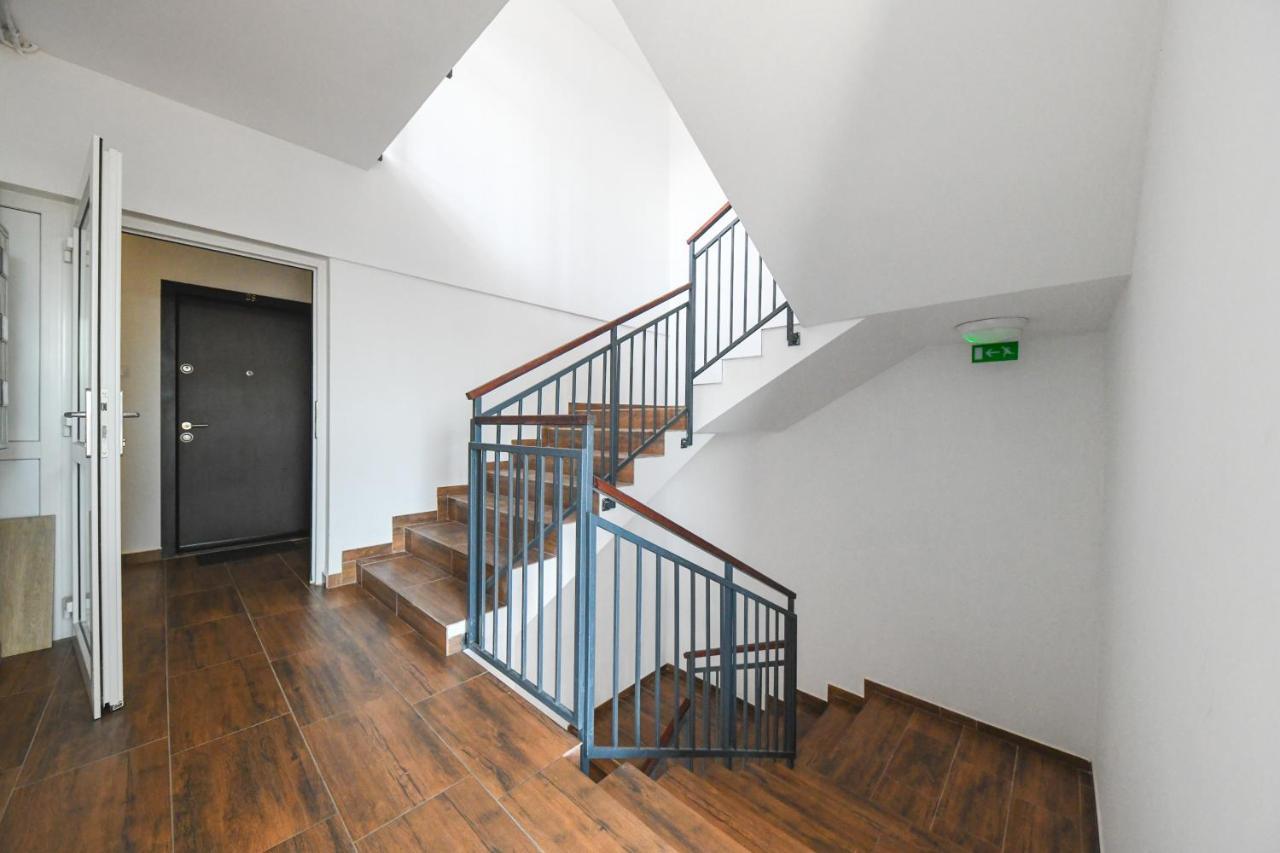 Panoramic Apartment With Terrace Cluj-Napoca Ngoại thất bức ảnh